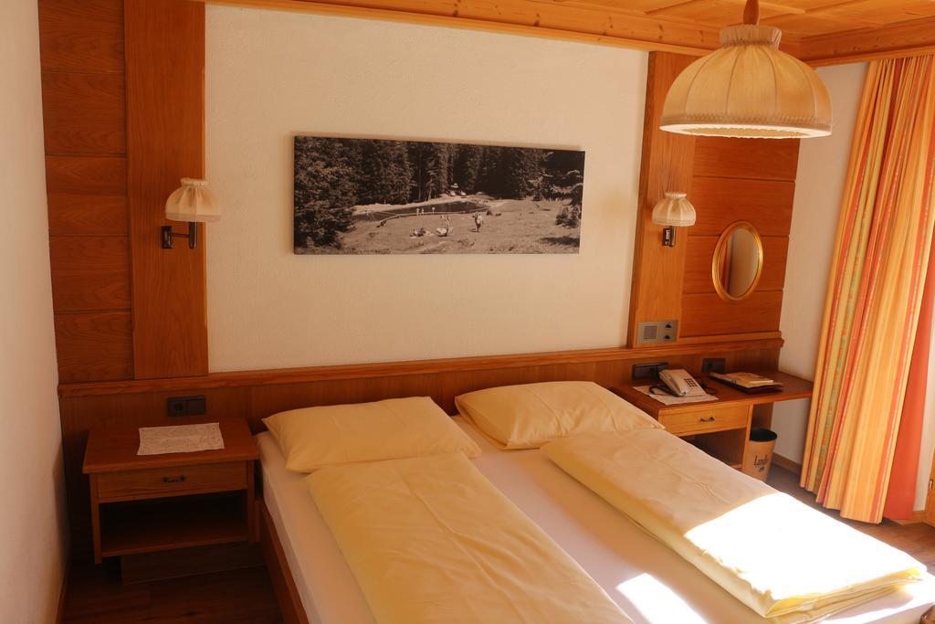 Hotel Landle Galtuer Room photo